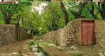 نخ و نقشه تابلوفرش طرح کوچه باغ و دیوار های سنگی