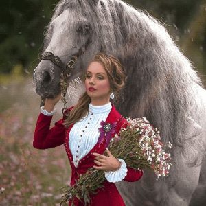 نخ و نقشه تابلوفرش طرح همراه با اسب