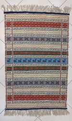 گلیم کلات نادر کرم نخودی